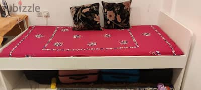 IKEA single bed frame, 6 months old, in a new condition