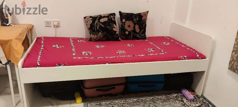 IKEA single bed frame, 6 months old, in a new condition 2