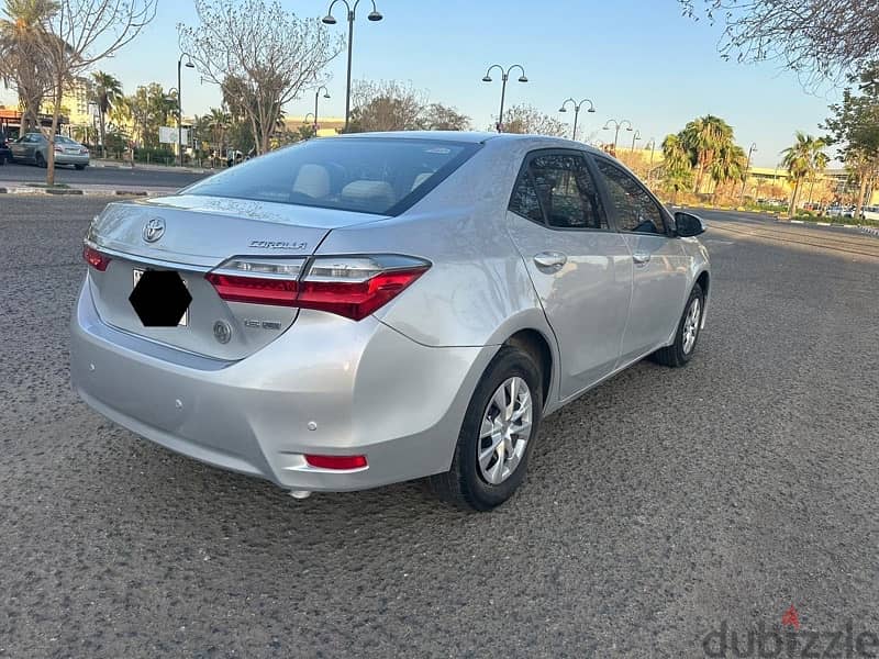 Toyota Corolla 2017 5