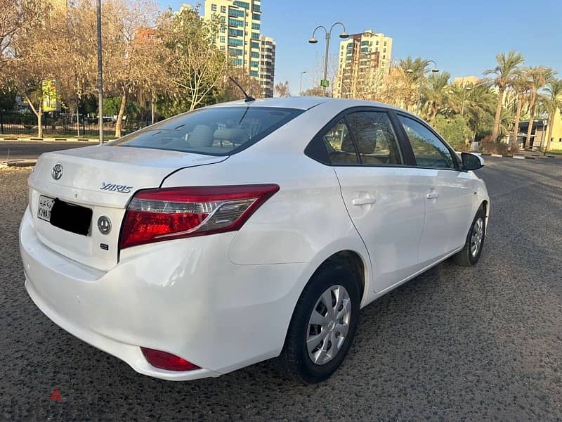 Toyota Yaris 2017 6