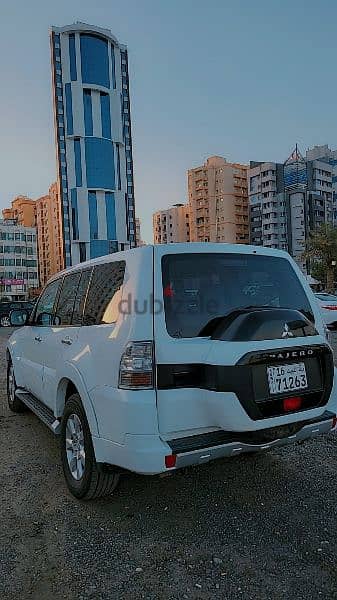 Mitsubishi Pajero 2018 V6 3.5 1