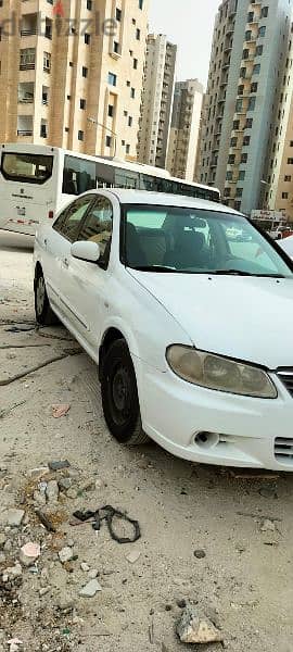 Nissan Sunny 2012 0