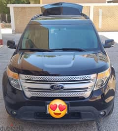 2013 Ford Explorer XLT. Super Excellent condition 0