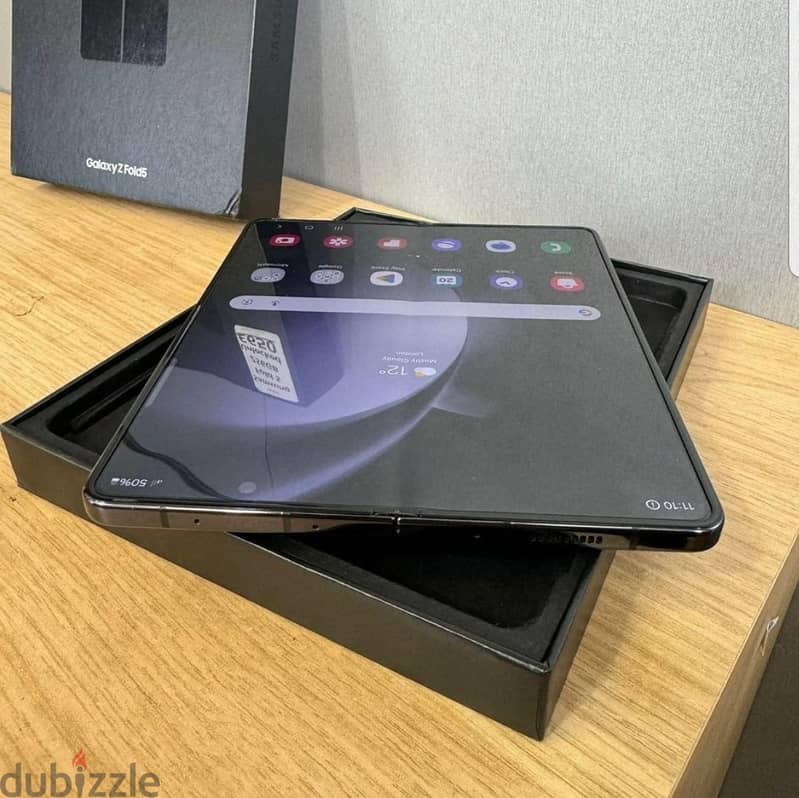 Wholesales for Samsung Galaxy Z Fold6 AI, 512GB, 12GB Memory. 2