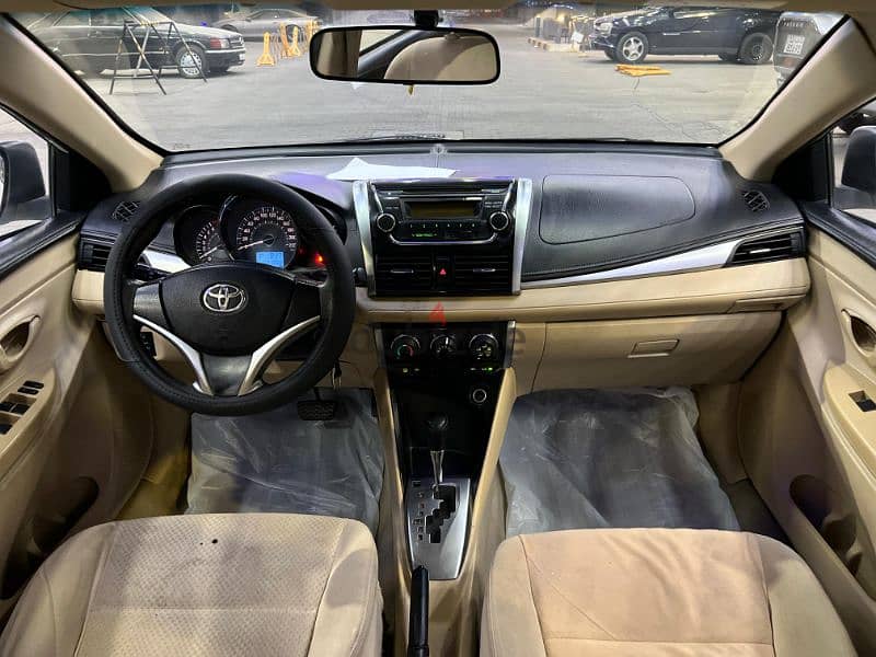 Toyota Yaris 2014 9