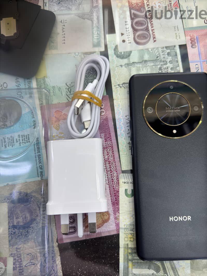 honor X9b 5g 256gb 12gb ram like new phone with all accessories under 5