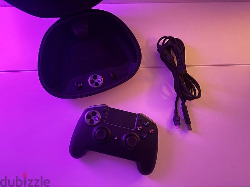 Razer Raiju Ultimate Gaming Controller PC/PS4 1