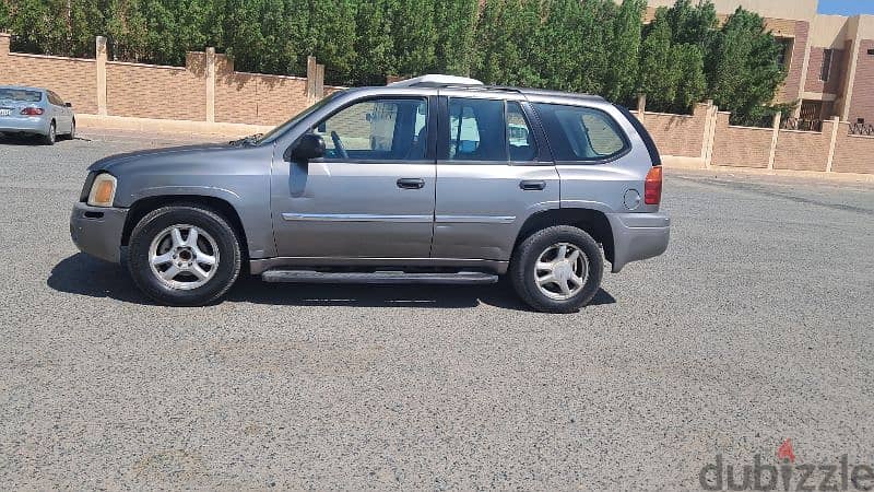 GMC Envoy 2007  GOOD CONDITION NAET AND CLEAN 0