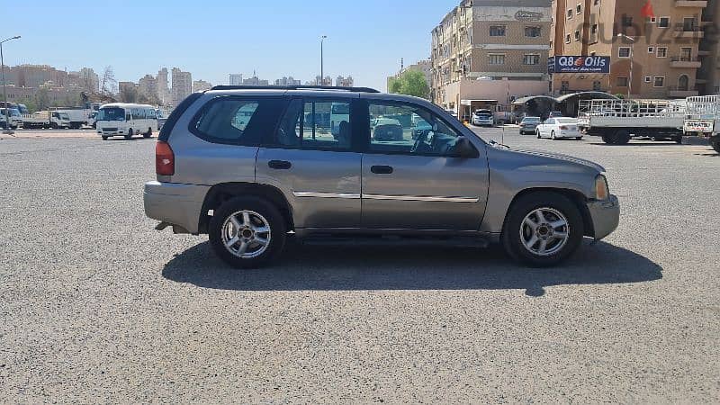 GMC Envoy 2007  GOOD CONDITION NAET AND CLEAN 4