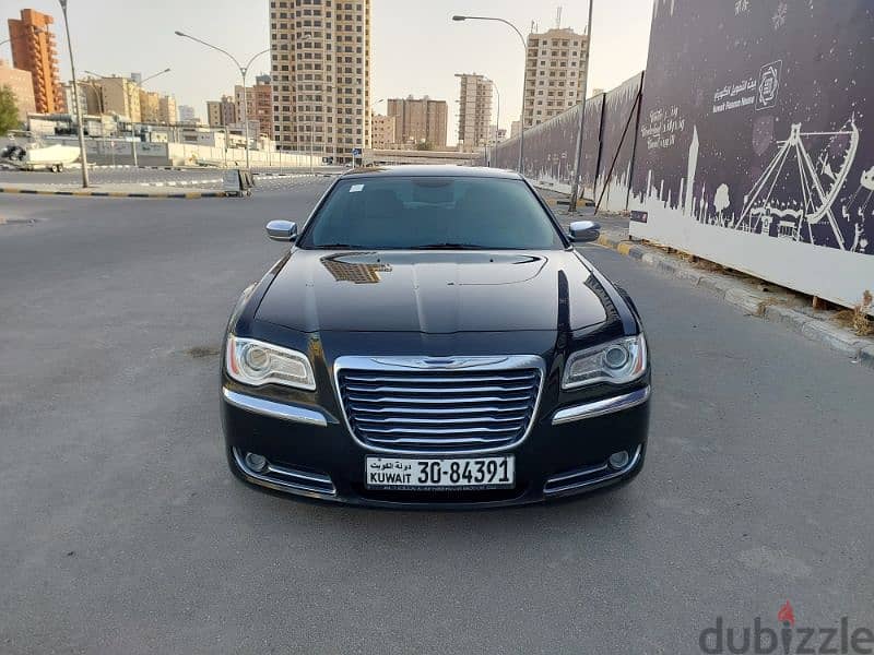 Chrysler C300.2014 1