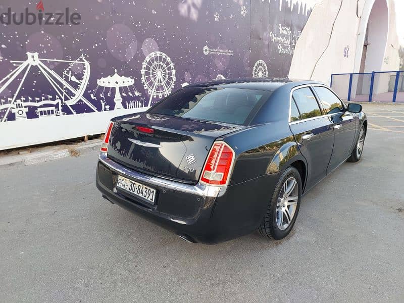 Chrysler C300.2014 5