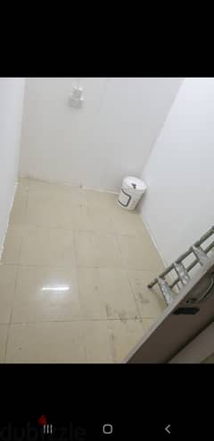 PARTITION ROOM FULLY COVERED FOR RENT