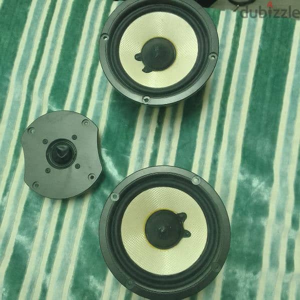 onkyo  5 inch woofer and tweeter . 3