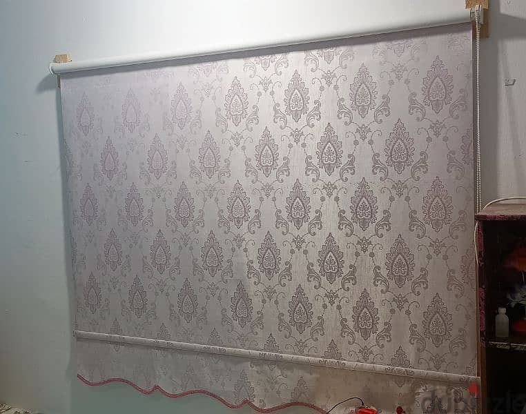 window blind good as new 1