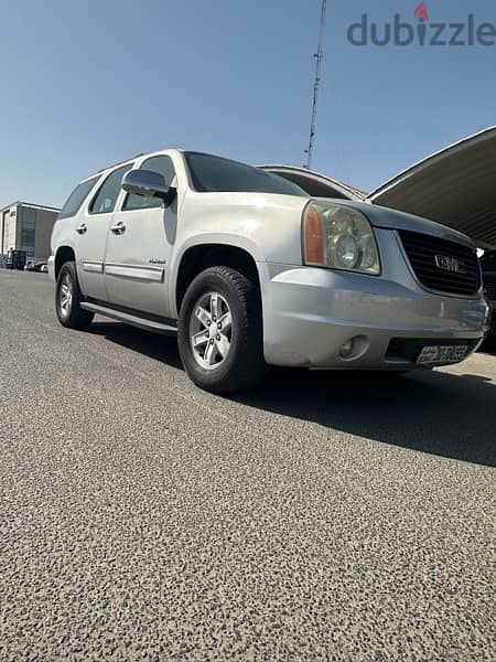 GMC Yukon 2011 3