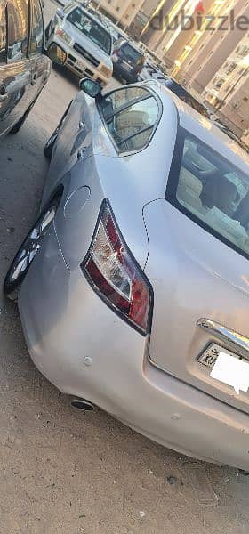 Nissan Maxima 2012 7