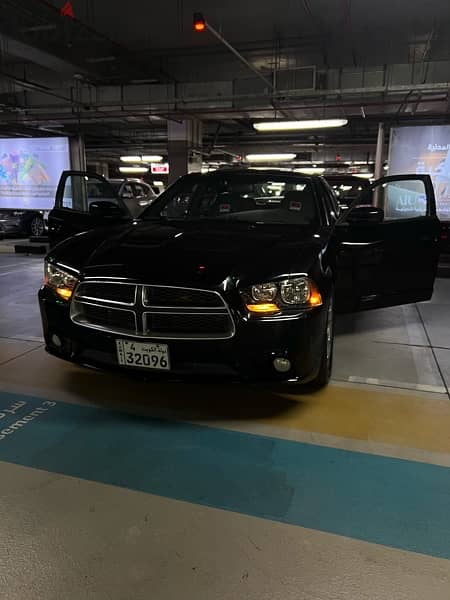 Dodge Charger 2013 0