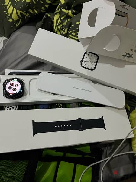 Apple Watch Series 7 45mm 1