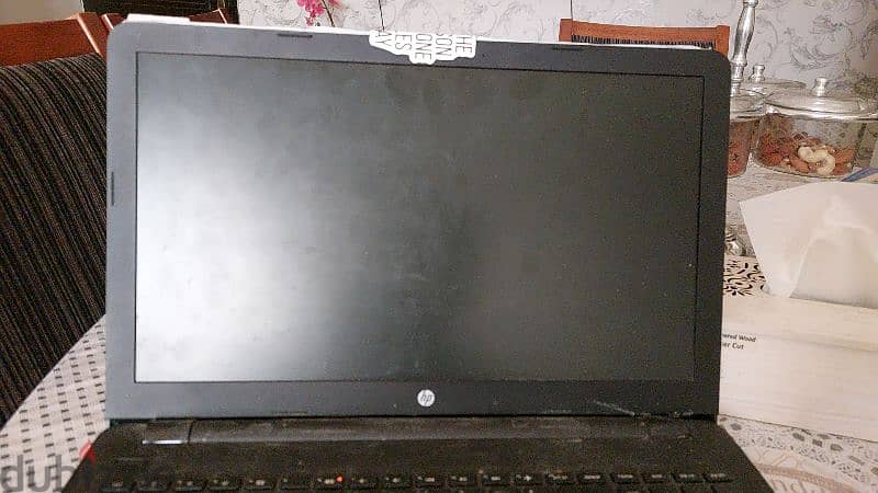 laptop selling with mouse,charger and bag(windows 10 pro) 1