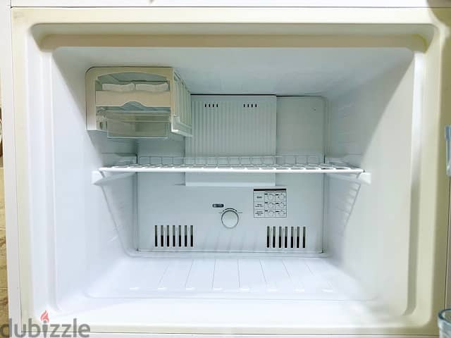 Midea Double Door Refrigerator 4