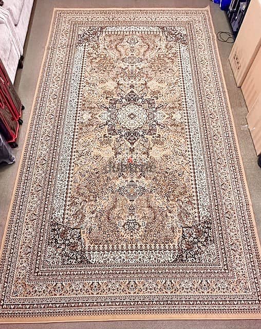 Luxury carpet for sale Made in Saudi Arabia 1