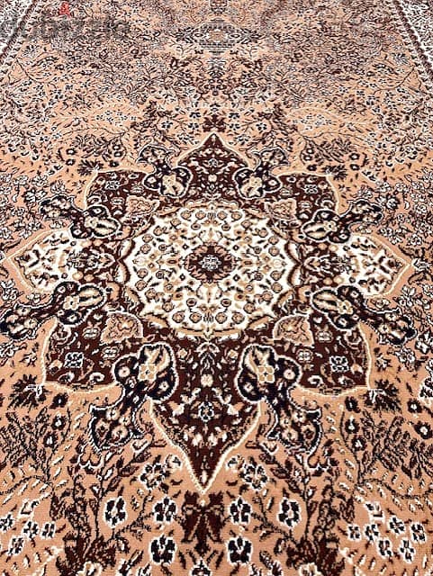 Luxury carpet for sale Made in Saudi Arabia 2