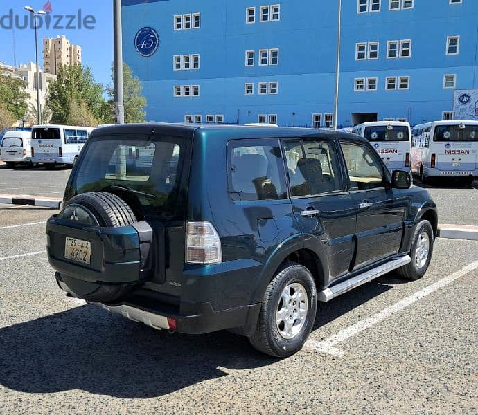 Mitsubishi Pajero GLS 2008 4