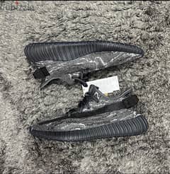 Yeezy Boost 350 V2! MX Dark Salt