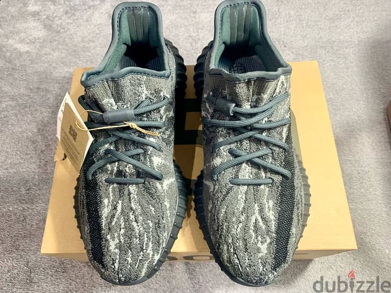 Yeezy Boost 350 V2! MX Dark Salt 3