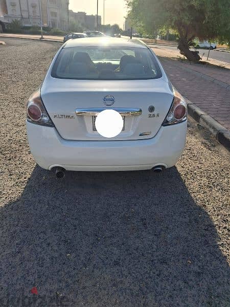 Nissan Altima 2012 V4  2.5 URGENT SALE  GOOD CONDITION 1