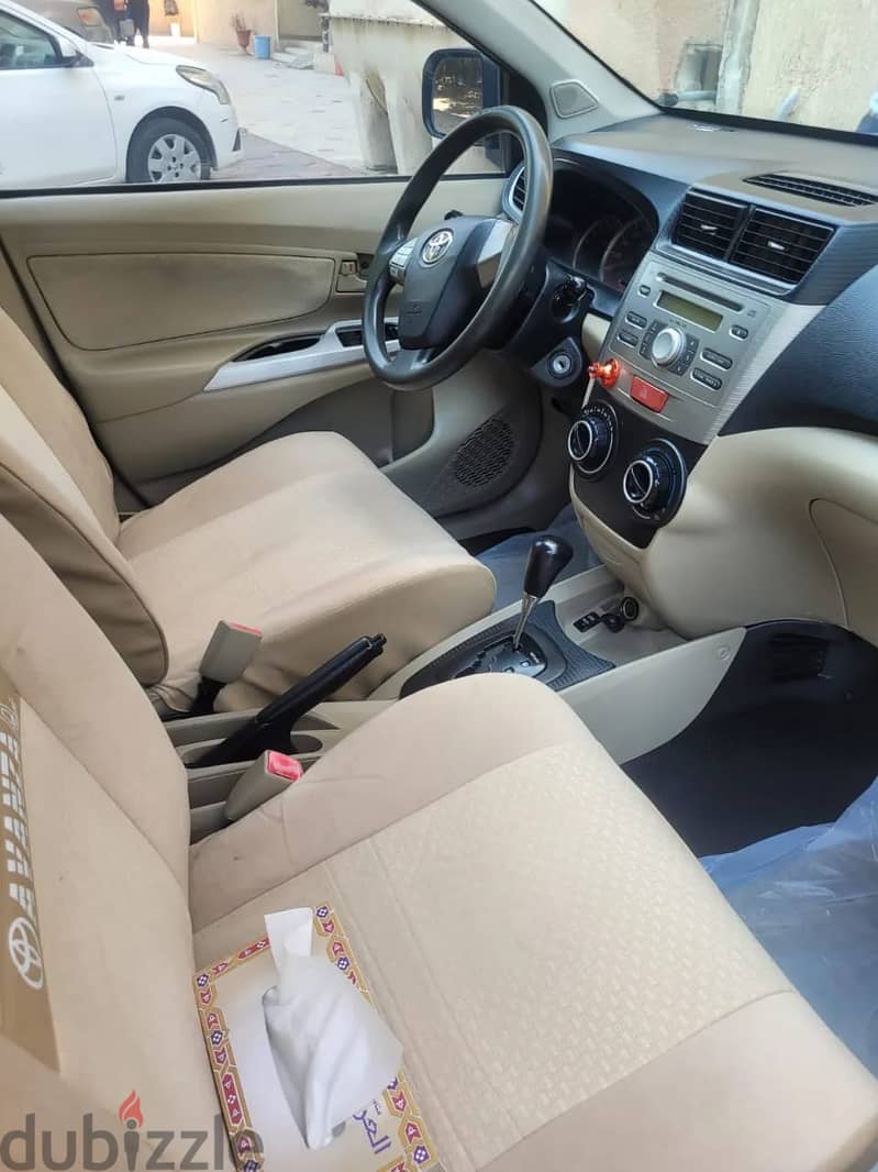 Toyota Avanza 2015 3