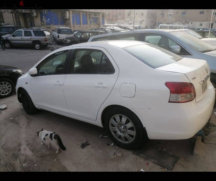 Toyota Yaris 2009 5