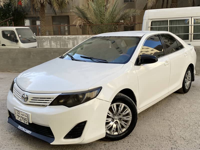 Toyota Camry 2015 3