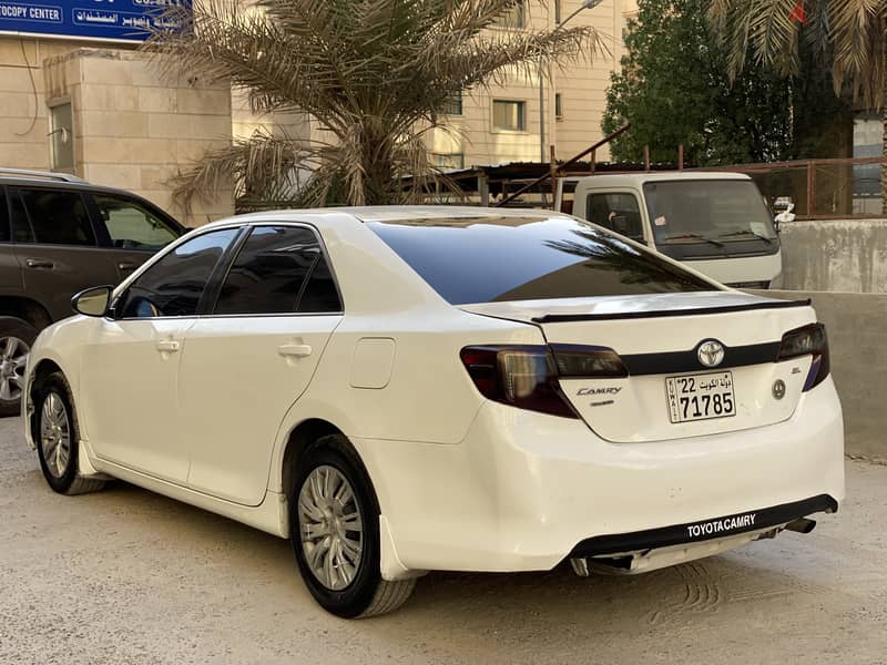 Toyota Camry 2015 5