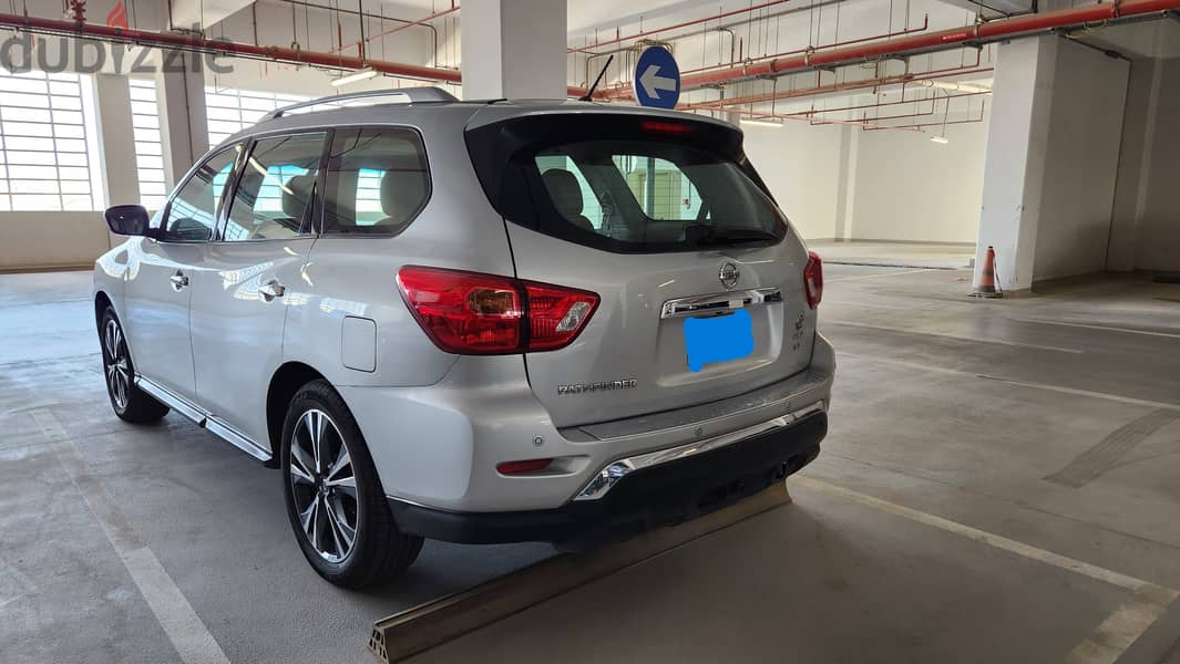 Nissan Pathfinder 2019 3.5 L Wagon 4WD SL 1