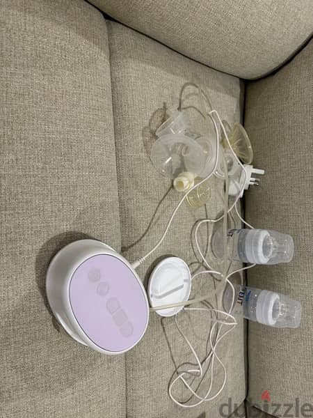 AVENT BREAST PUMP 2