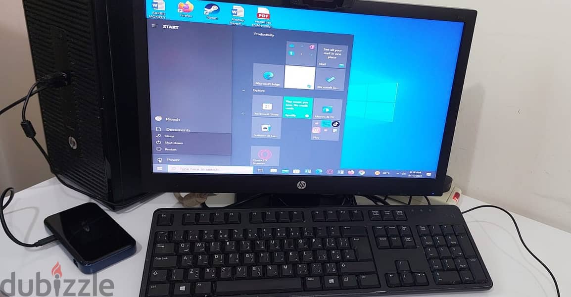 HP desktop with Accessories for sale 1