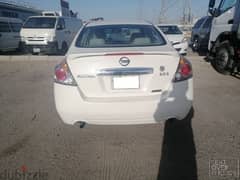 Nissan Altima 2010 0