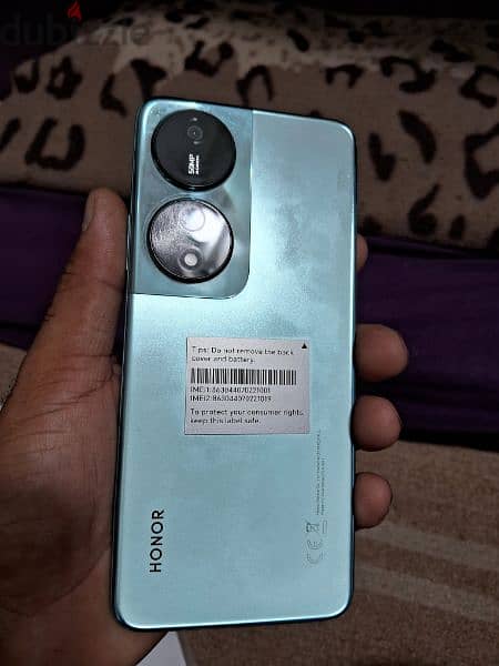 honor x7b 8gb 256gb under warrenty small screch back cover 1