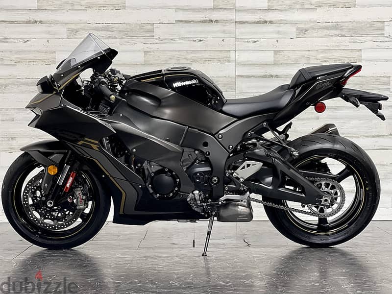 2013 Kawasaki Ninja ZX-10RR    +974 66574363 1