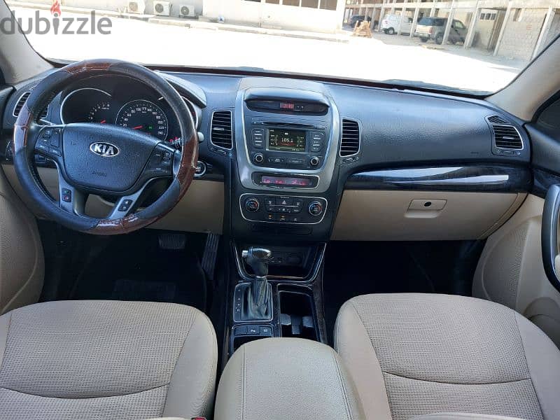 Kia Sorento 2015 excellent condition 5