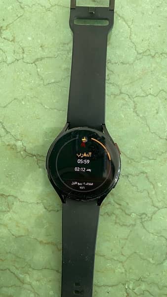 ساعة سامسونج سمارت واتش ٤ Samsung smart watch 4 5