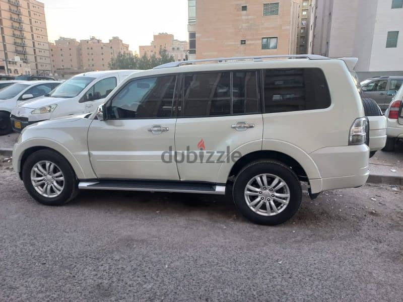 Mitsubishi Pajero 2014 1