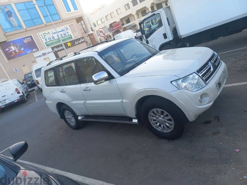 Mitsubishi Pajero 2011 3