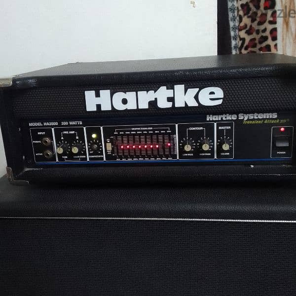 hartke guitar amp with hard box 3