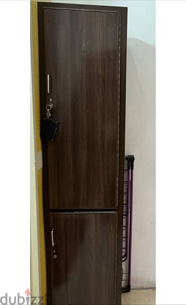 Auminium cubiner double doors with locks 6