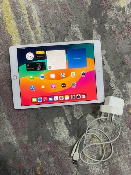 ipad 8 32 gb very good condition 10.2 inch 0