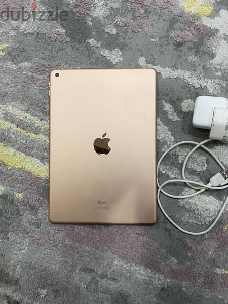 ipad 8 32 gb very good condition 10.2 inch 4