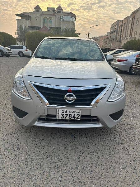 Nissan Sunny 2017 1