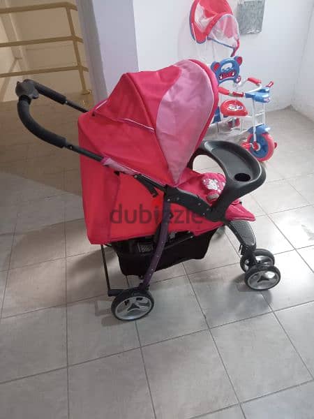 baby stroller in exlent condition 6